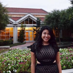 Meet your Posher, Maya grace